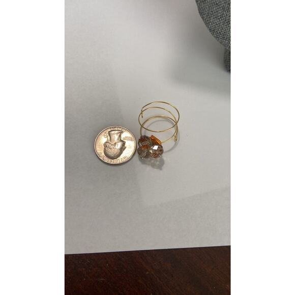 Handmade bead cluster ring gold tone - Picture 3 of 4